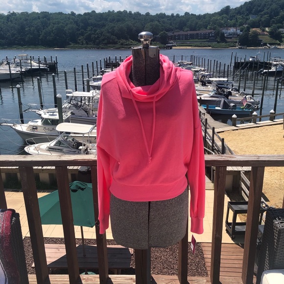 Tops - 🖤🖤 M L Neon hoodie crop top style
